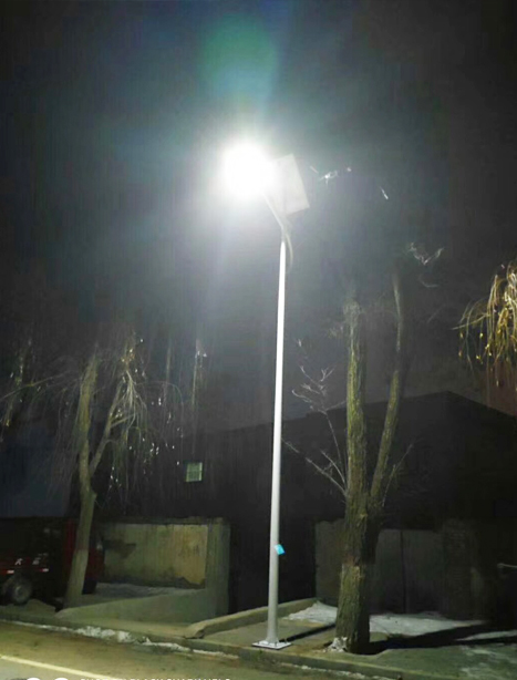 积石山县巴楚太阳能路灯项目