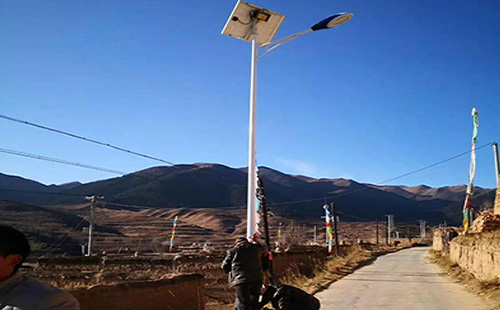 巴楚兰州智慧路灯安装必备设计要素：打造高效智能的城市照明系统