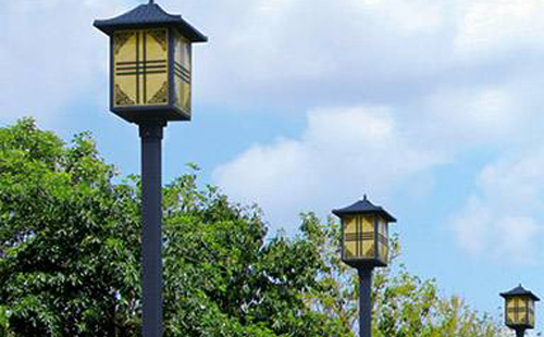 巴楚庭院灯安装间距与布灯设计全解析