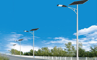 农村道路装巴楚太阳能路灯选多大瓦数实测 农村道路装巴楚太阳能路灯选多大瓦数实测