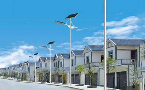 巴楚太阳能路灯配置与在乡村道路照明中的应用