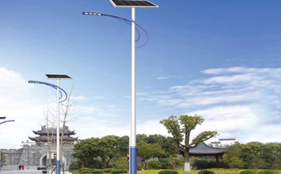 巴楚巴楚太阳能路灯价格差在哪？影响造价的4大核心因素揭秘